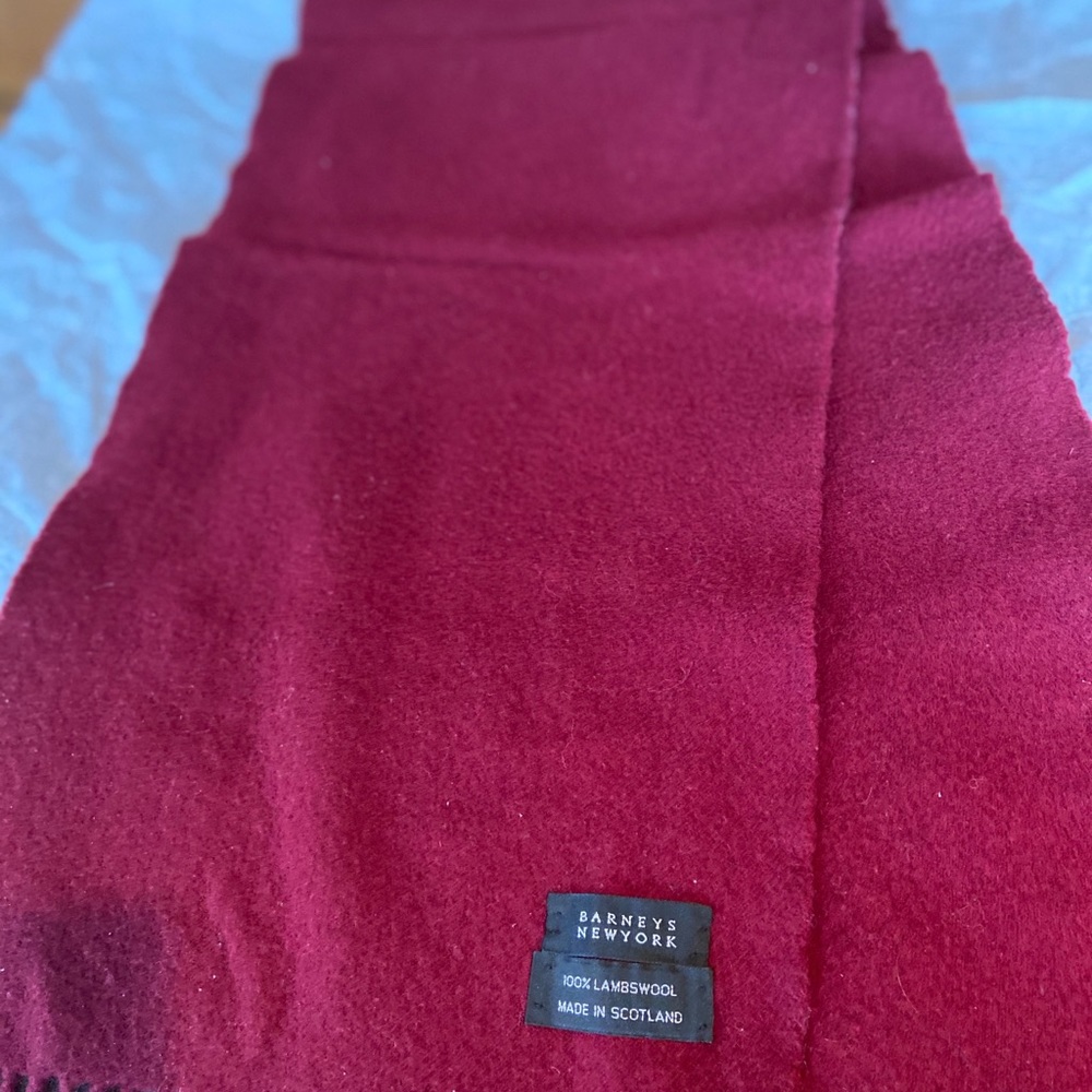 Scarf - Picture 3 of 4